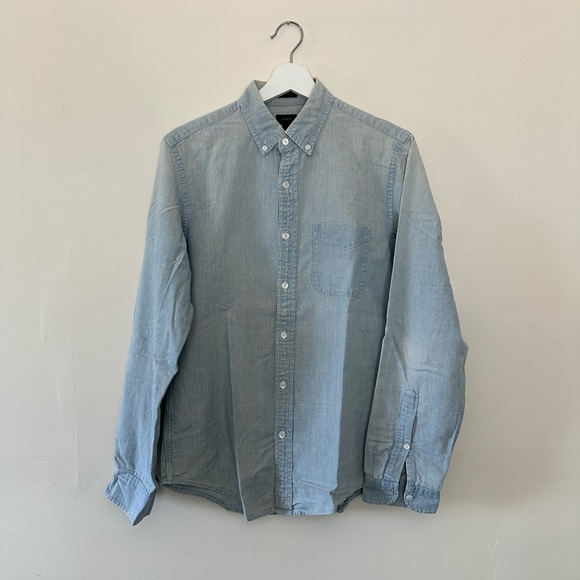 J. Crew oxford shirt, Slim Japanese chambray shirt size Small - Picture 1 of 3